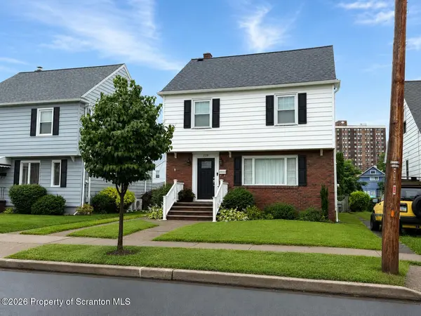 228 Wright AVE, Kingston, PA 18704