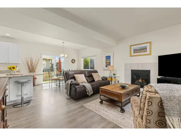 1324 Country, Longmont, CO 80501