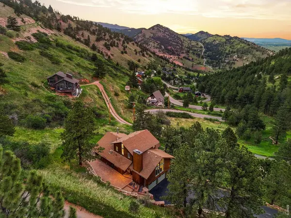 607 N Cedar Brook, Boulder, CO 80304