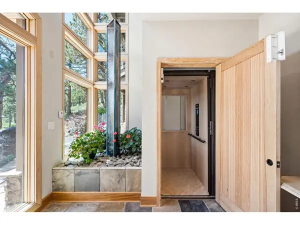 2881 N Lakeridge, Boulder, CO 80302