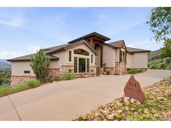 814 Mountain View, Lyons, CO 80540