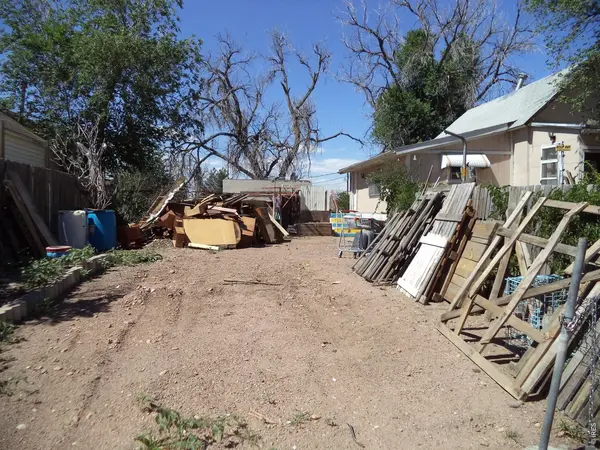 105 12th, Greeley, CO 80631