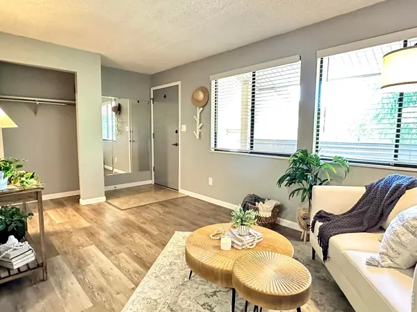 1705 Heatheridge #B-205, Fort Collins, CO 80526