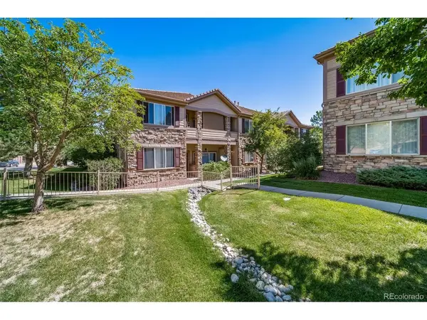 7160 S Wenatchee #A, Aurora, CO 80016