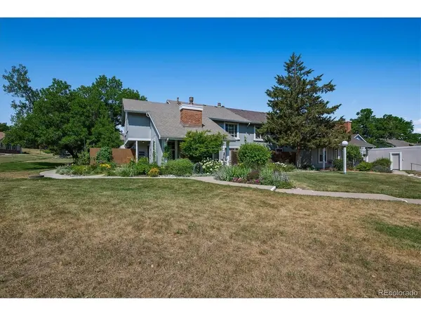 2680 E Easter, Centennial, CO 80122