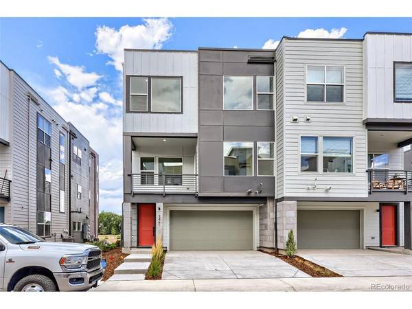 3461 W Elmhurst, Littleton, CO 80120