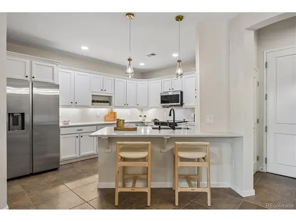 7820 Inverness #108, Englewood, CO 80112