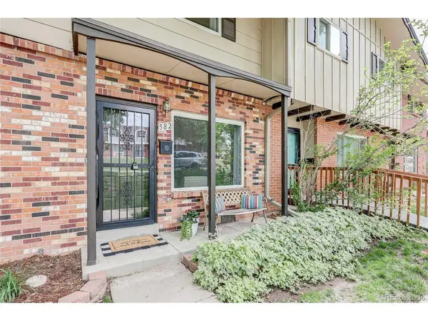582 S Xenon, Lakewood, CO 80228