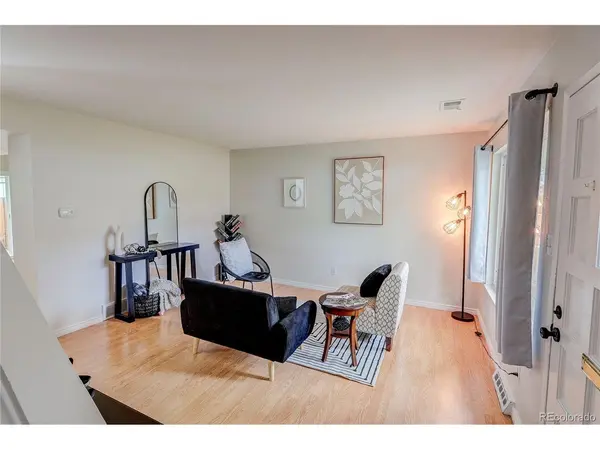 582 S Xenon, Lakewood, CO 80228