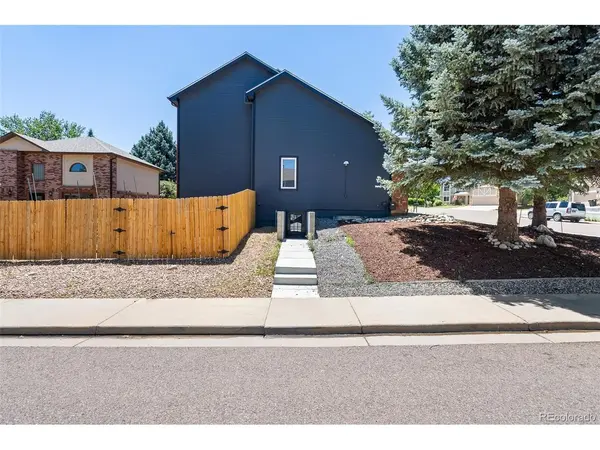 1464 Cherrywood, Longmont, CO 80504