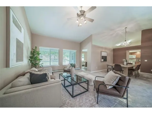 4384 Las Lunas, Castle Rock, CO 80104