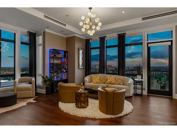 7600 Landmark #902-2, Greenwood Village, CO 80111