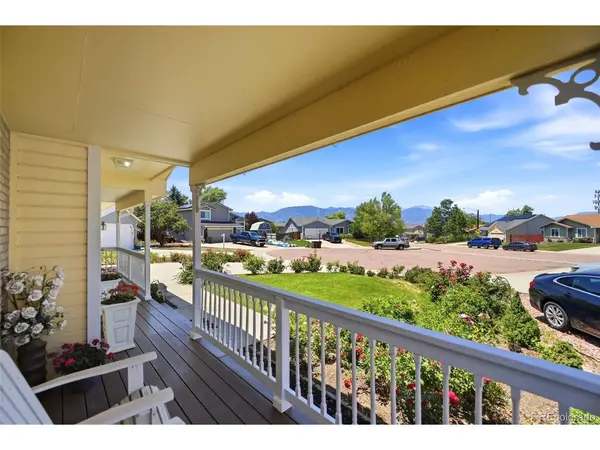 959 Pond Side, Colorado Springs, CO 80911