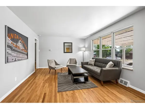 2689 S Meade, Denver, CO 80219