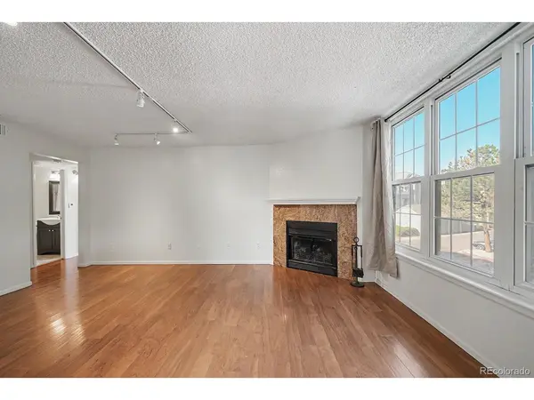 5755 W Atlantic #202, Lakewood, CO 80227