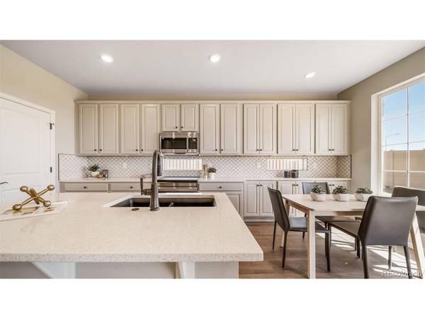 5014 N Tempe, Aurora, CO 80019