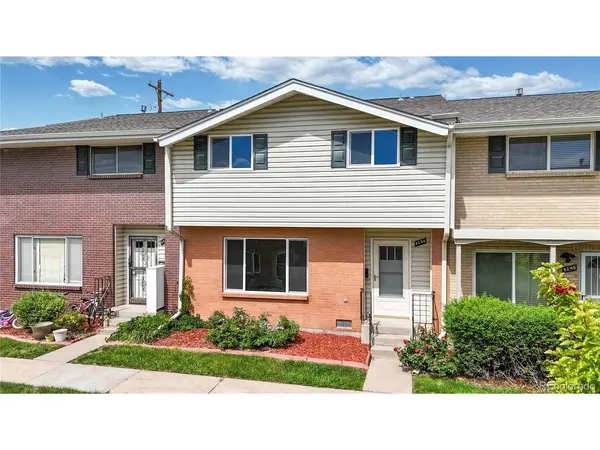 9238 E Mansfield, Denver, CO 80237