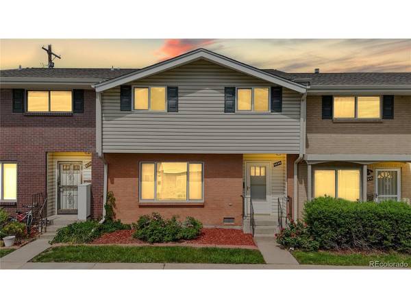 9238 E Mansfield, Denver, CO 80237