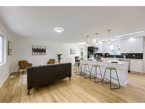 9305 Utica, Westminster, CO 80031
