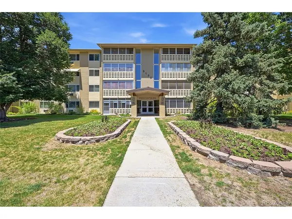 9155 E Center #12B, Denver, CO 80247