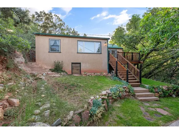 215 Washington, Manitou Springs, CO 80829