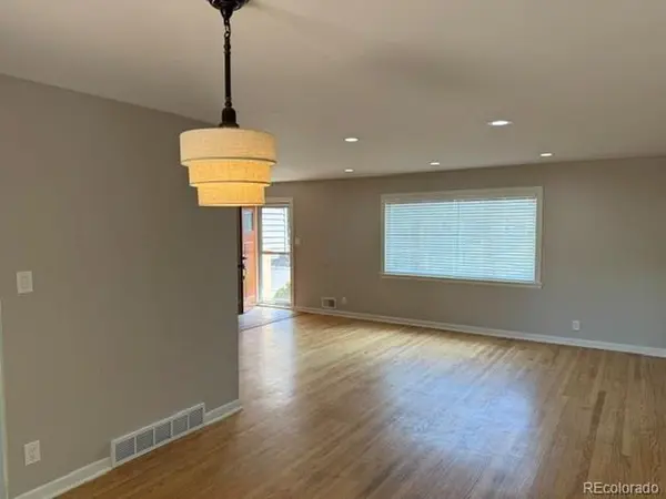 2285 E Noble, Centennial, CO 80121