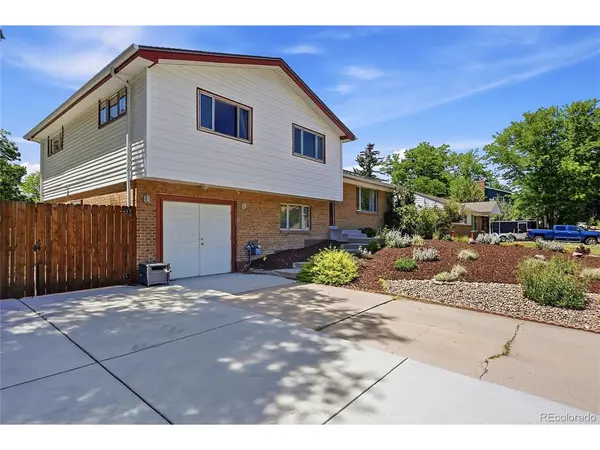 6861 S Washington, Littleton, CO 80122
