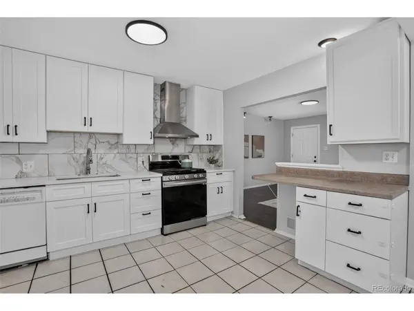 1081 S Knox, Denver, CO 80219