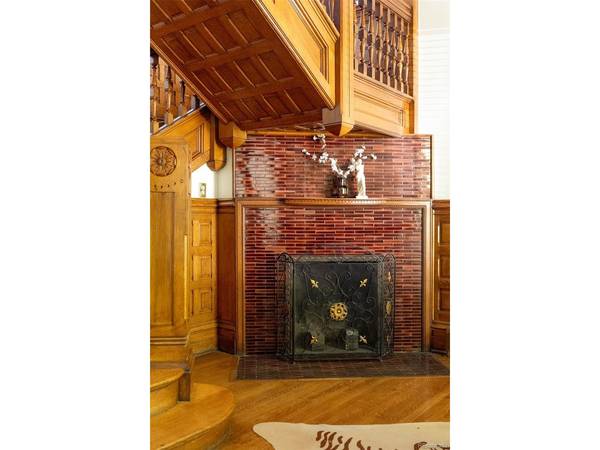 929 N Pearl, Denver, CO 80203