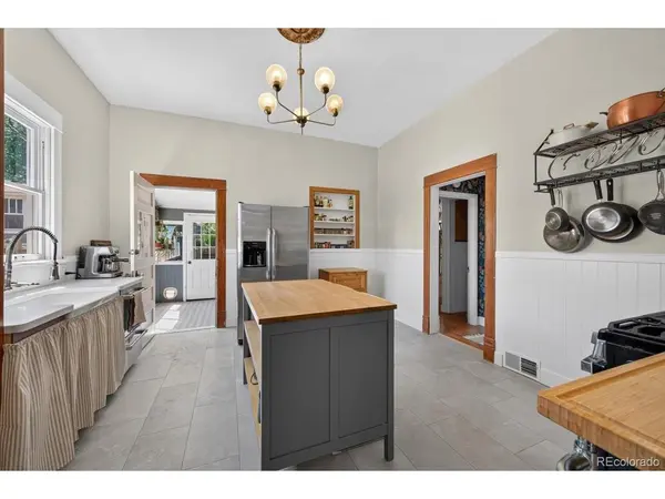 345 Mountain View, Longmont, CO 80501