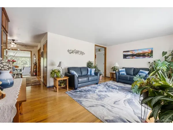 2927 S Stuart, Denver, CO 80236