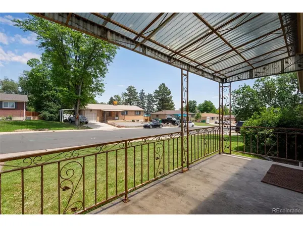 3196 W Tufts, Englewood, CO 80110
