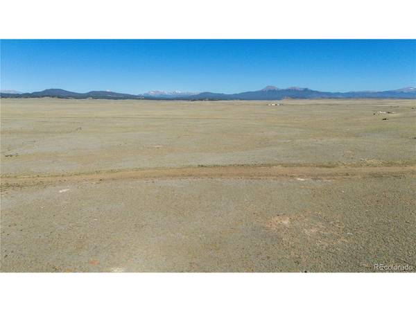 6610 Amacunsa, Hartsel, CO 80449