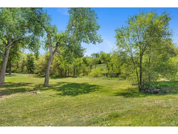 1010 Pierce, Lakewood, CO 80214