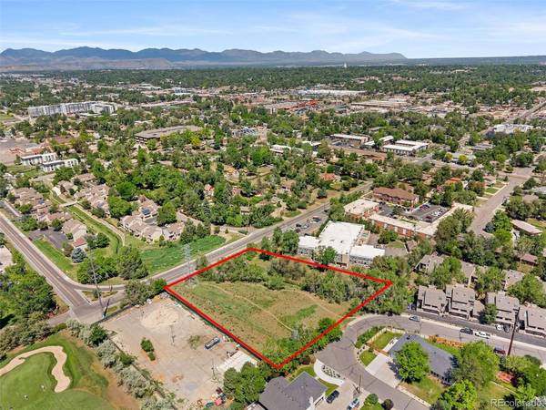 1010 Pierce, Lakewood, CO 80214