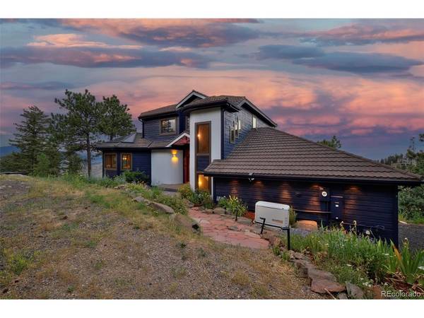 848 Golden Point, Golden, CO 80401