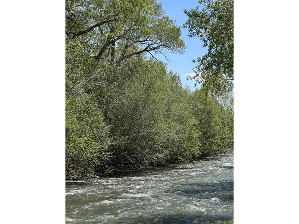 108 Prairie Wind, Capulin, CO 81124