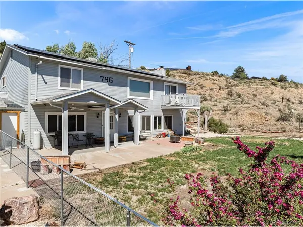 746 Dozier, Canon City, CO 81212