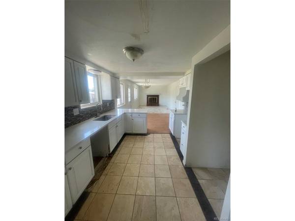 1554 S Fraser, Aurora, CO 80012