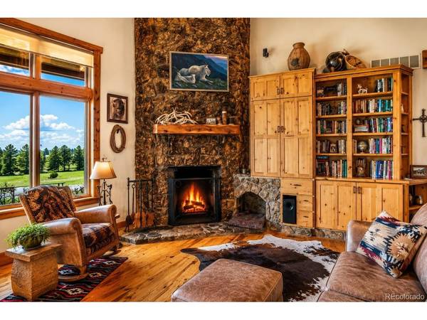 10 Bozeman, Elizabeth, CO 80107