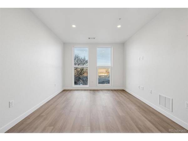 639 29th #211, Denver, CO 80205