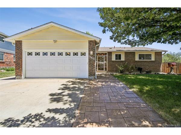 13415 W 73rd, Arvada, CO 80005