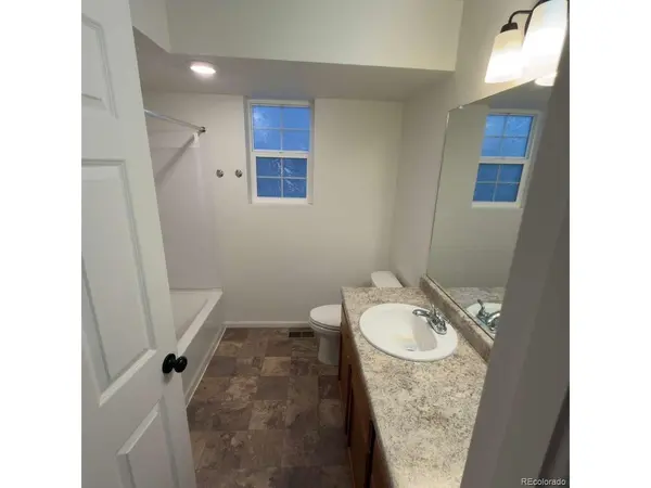 4532 N Quemoy, Aurora, CO 80019