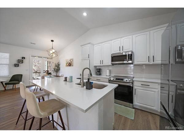 23043 E Ontario #T-8-105, Aurora, CO 80016