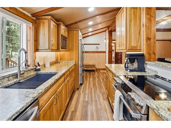 23935 Hilltop, Pine, CO 80470