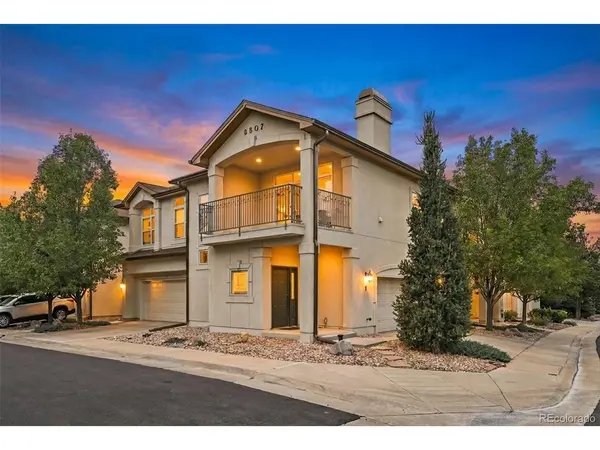6607 S Forest #E, Centennial, CO 80121