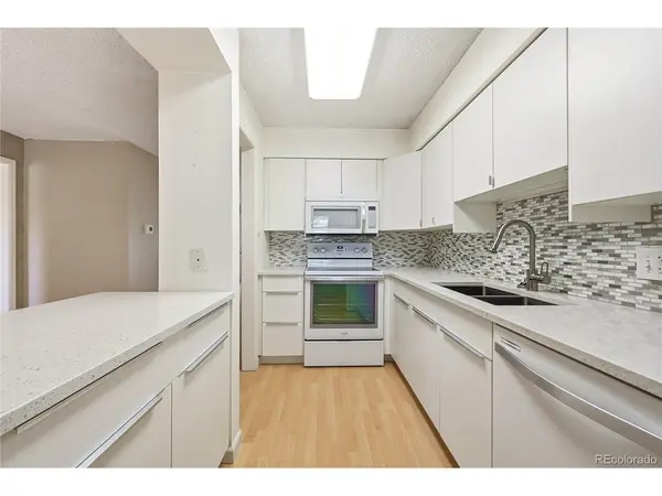 7110 S Gaylord #O7, Centennial, CO 80122