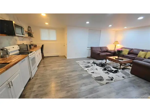1525 S Holly #104, Denver, CO 80222