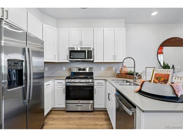 6860 Parterre #3, Thornton, CO 80602