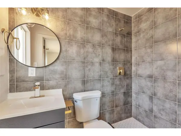 815 Zion, Aurora, CO 80011